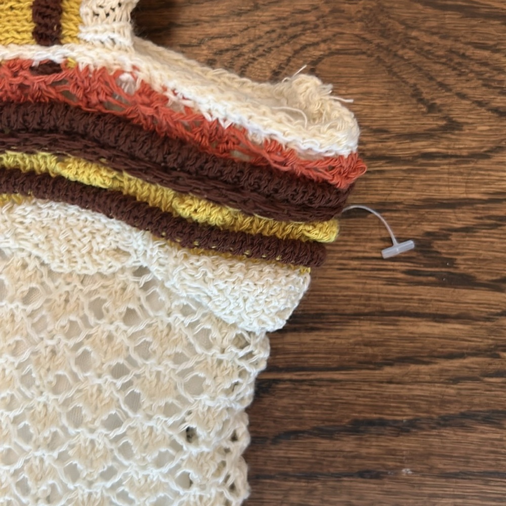 LINE & DOT NWOT small crochet dress. Perfect to transition to fall. - Picture 6 of 9
